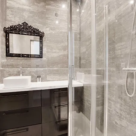 Appartamento Magnificent Appt - 2bd 4p - Champs-elysees Alma *